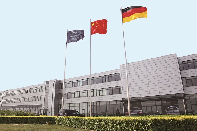 J . 北京奔馳汽車