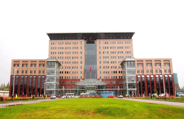 L . 內蒙古包頭鋼鐵